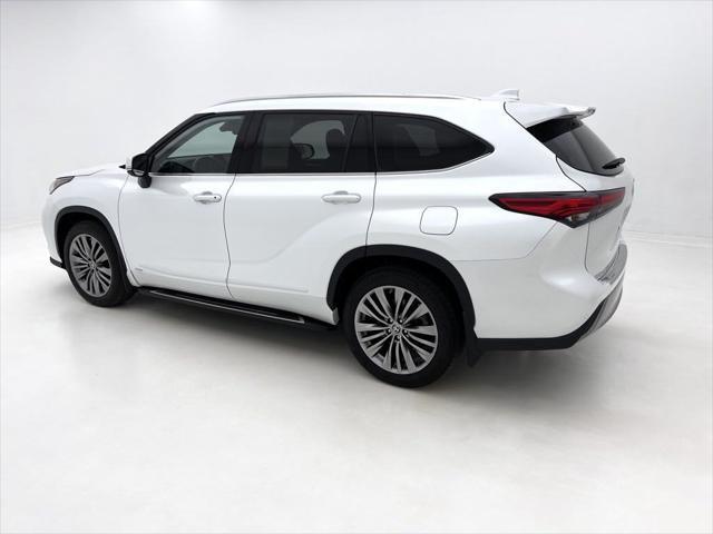 used 2022 Toyota Highlander Hybrid car, priced at $48,490