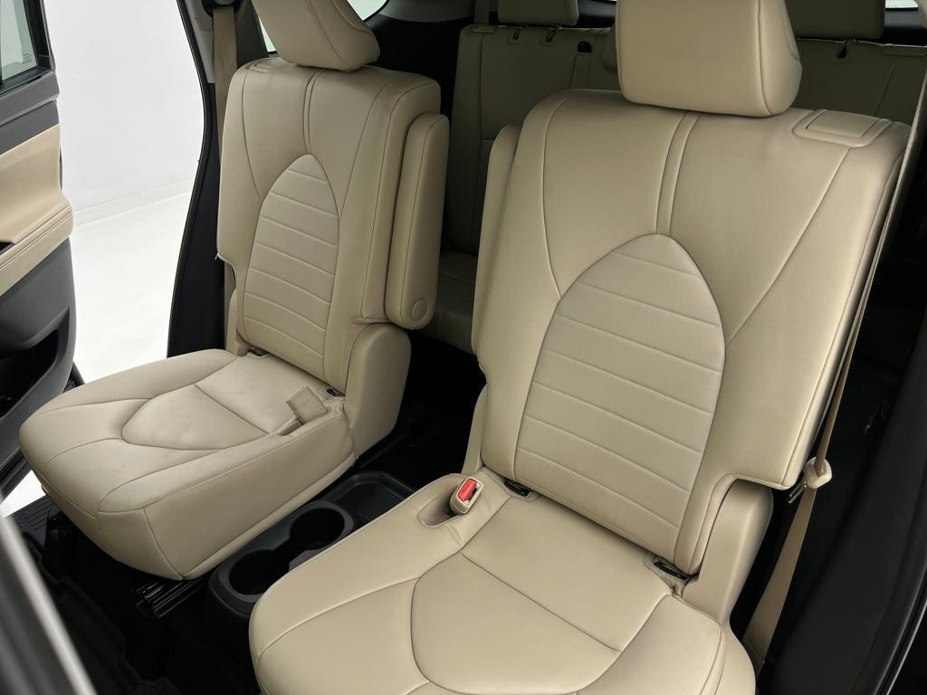 used 2023 Toyota Highlander Hybrid car, priced at $39,990