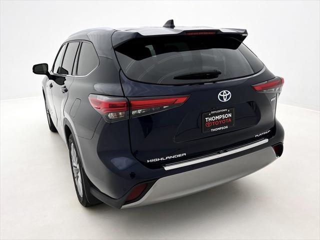 used 2021 Toyota Highlander Hybrid car, priced at $36,490