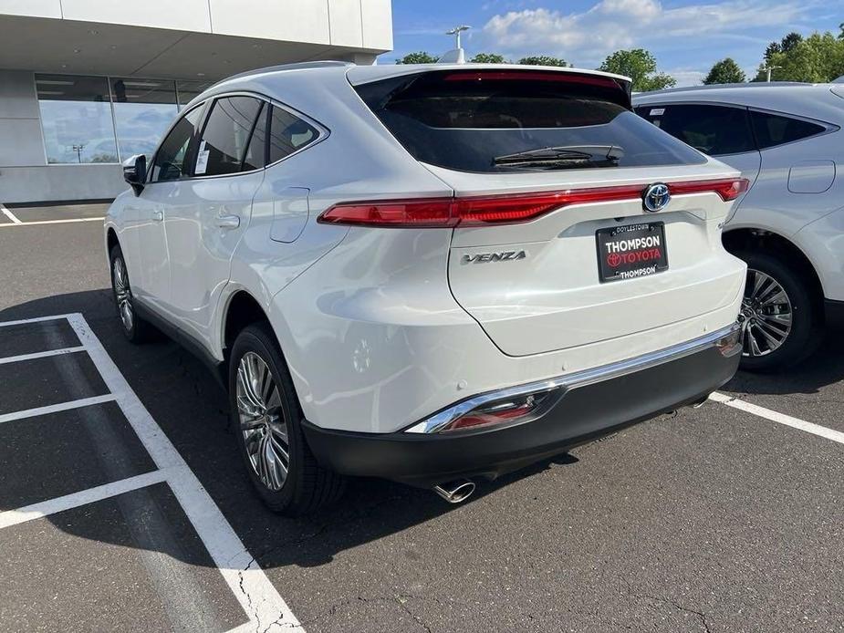 new 2024 Toyota Venza car, priced at $41,725