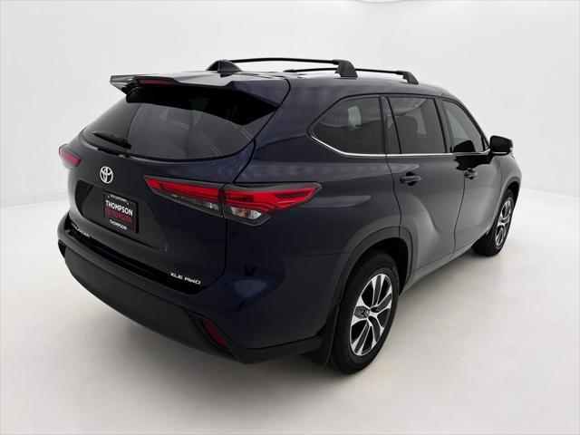 used 2022 Toyota Highlander car, priced at $37,990