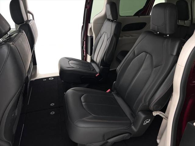 used 2018 Chrysler Pacifica car, priced at $18,990