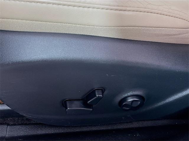 used 2017 Jeep Cherokee car, priced at $15,297