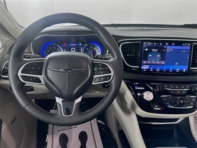 used 2022 Chrysler Pacifica car, priced at $20,995