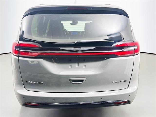 used 2022 Chrysler Pacifica car, priced at $20,995