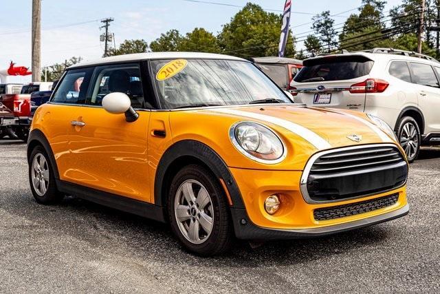 used 2018 MINI Hardtop car, priced at $12,998