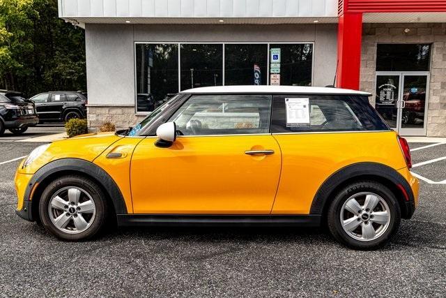 used 2018 MINI Hardtop car, priced at $12,998