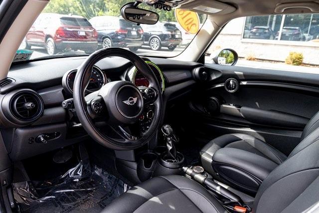 used 2018 MINI Hardtop car, priced at $12,998