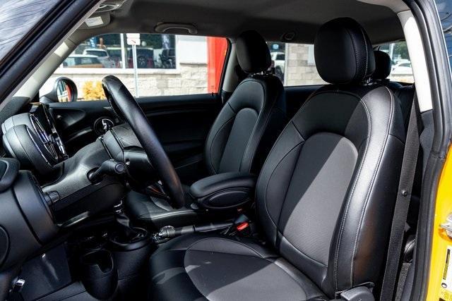used 2018 MINI Hardtop car, priced at $12,998
