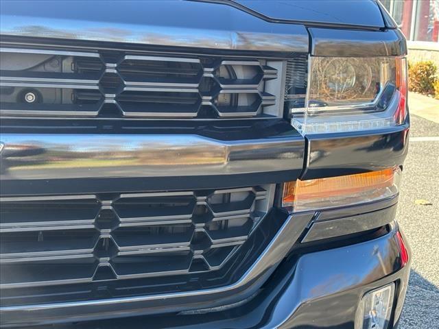 used 2018 Chevrolet Silverado 1500 car, priced at $27,587