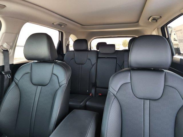 new 2025 Kia Sorento car, priced at $36,750