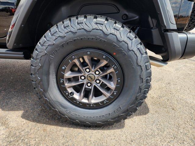 new 2025 Jeep Wrangler car