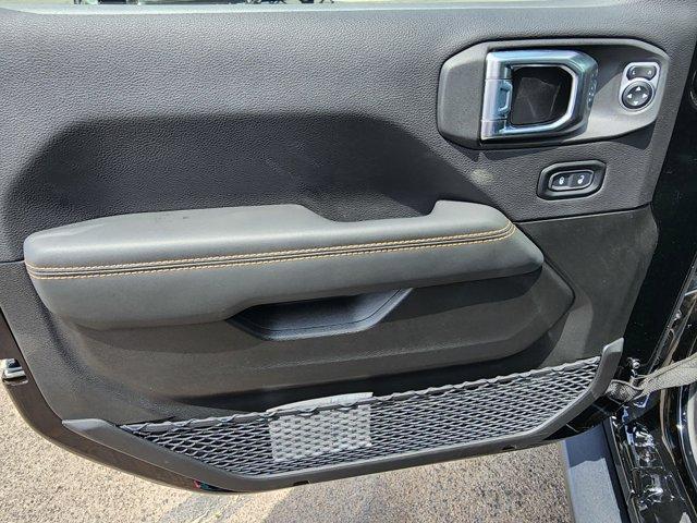 new 2025 Jeep Wrangler car