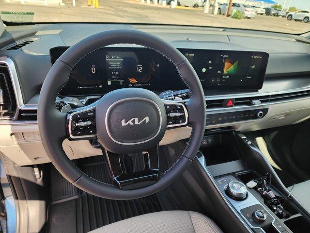 new 2025 Kia Sorento Hybrid car, priced at $43,420
