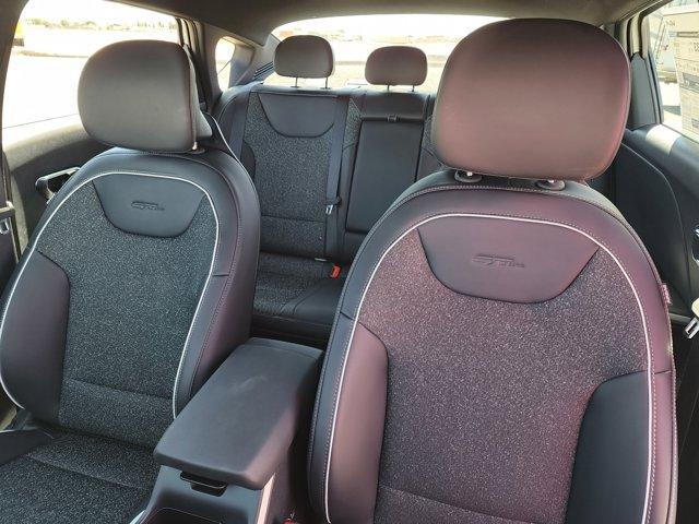 new 2025 Kia K4 car