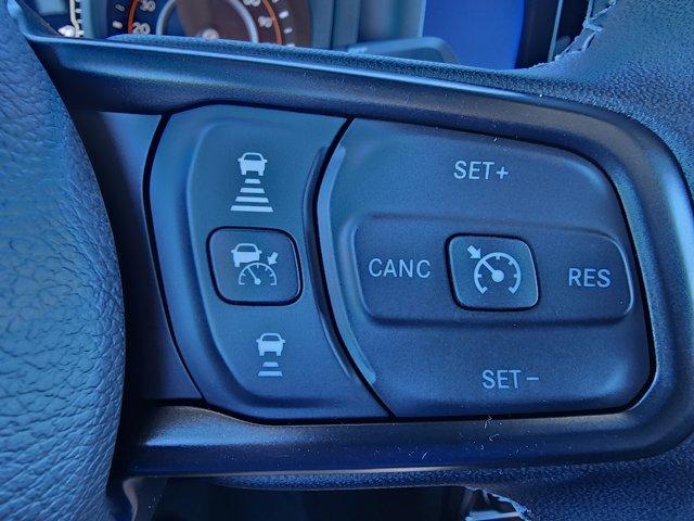 new 2025 Jeep Gladiator car, priced at $57,800