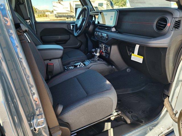 new 2025 Jeep Gladiator car, priced at $57,800