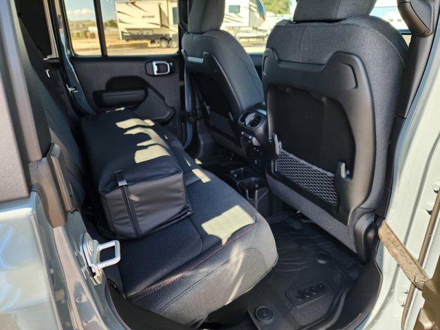 new 2025 Jeep Gladiator car, priced at $57,800