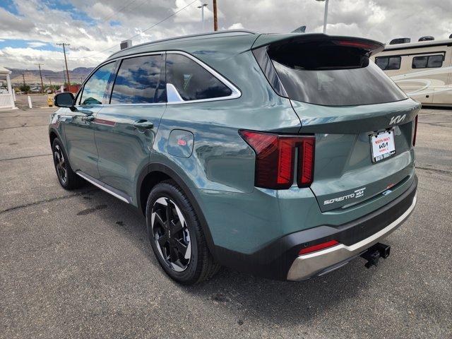 new 2025 Kia Sorento Hybrid car