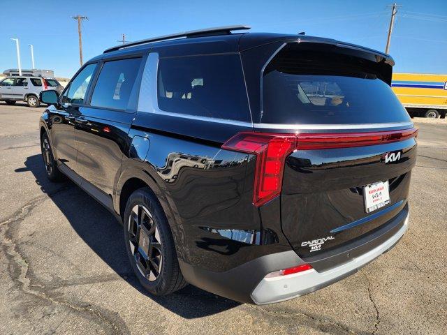 new 2025 Kia Carnival car