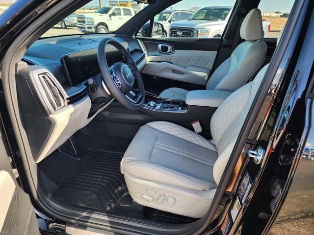 new 2025 Kia Sorento Hybrid car, priced at $50,700