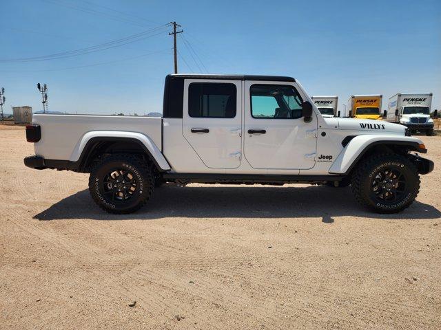 new 2025 Jeep Gladiator car, priced at $50,100