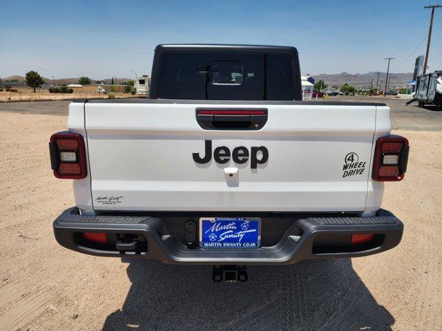 new 2025 Jeep Gladiator car, priced at $50,100
