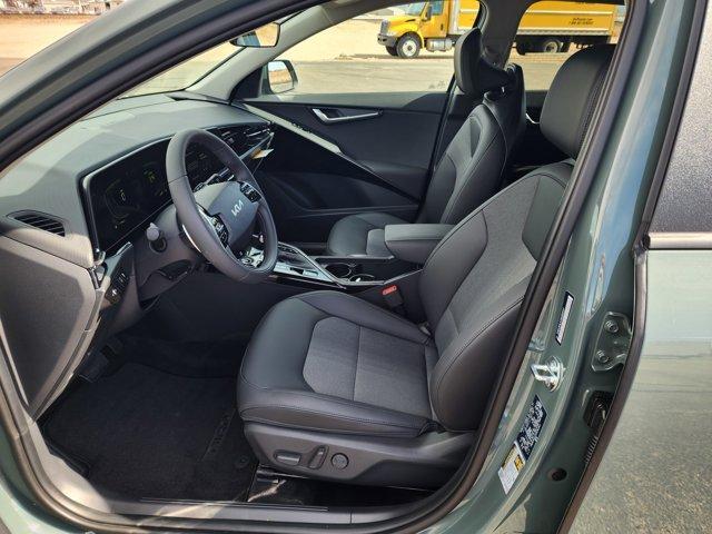 new 2025 Kia Niro car