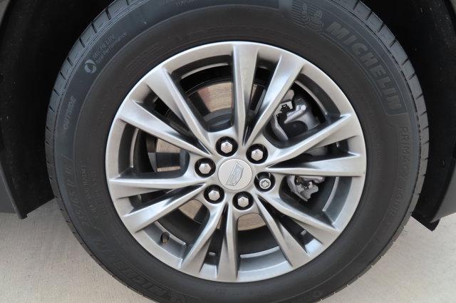 used 2021 Cadillac XT5 car, priced at $34,149