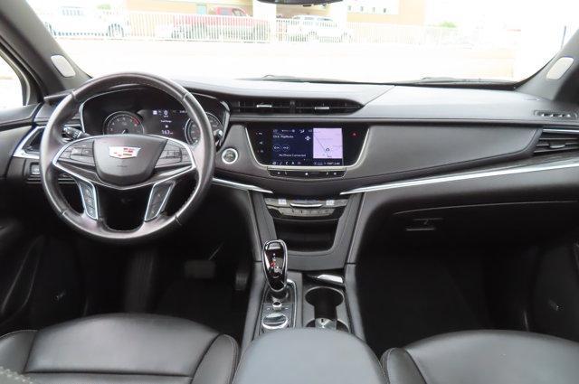 used 2021 Cadillac XT5 car, priced at $34,149