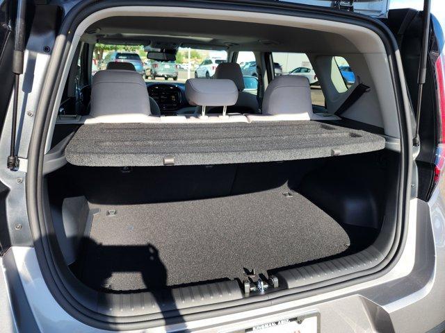 new 2025 Kia Soul car, priced at $24,918