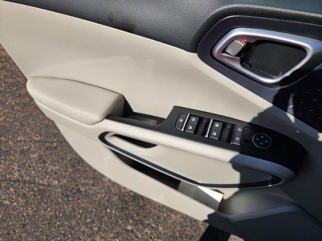 new 2025 Kia Soul car, priced at $24,918