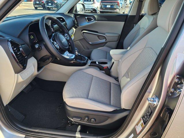 new 2025 Kia Soul car, priced at $24,918
