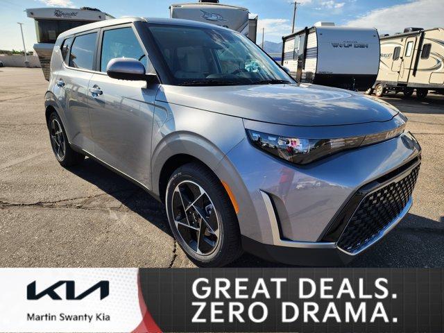 new 2025 Kia Soul car, priced at $24,918