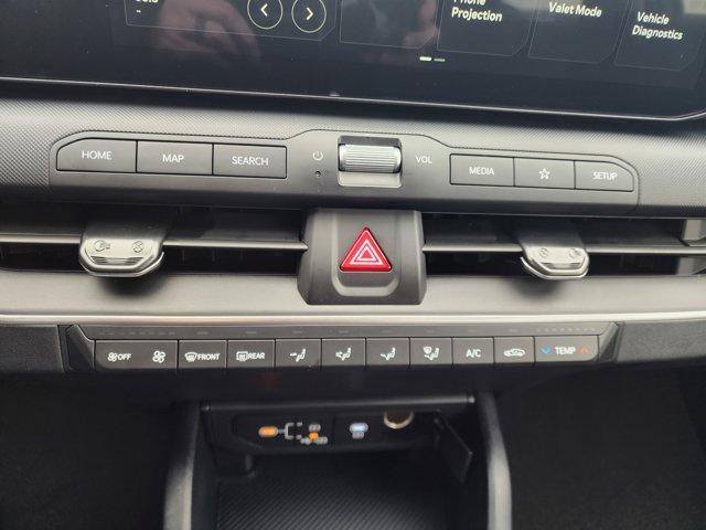 new 2025 Kia K4 car, priced at $23,352