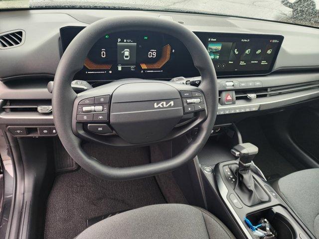 new 2025 Kia K4 car, priced at $23,352