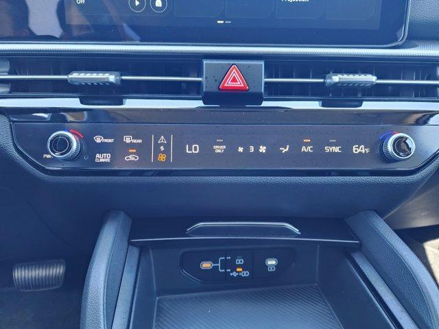 new 2026 Kia Sportage Hybrid car, priced at $32,045