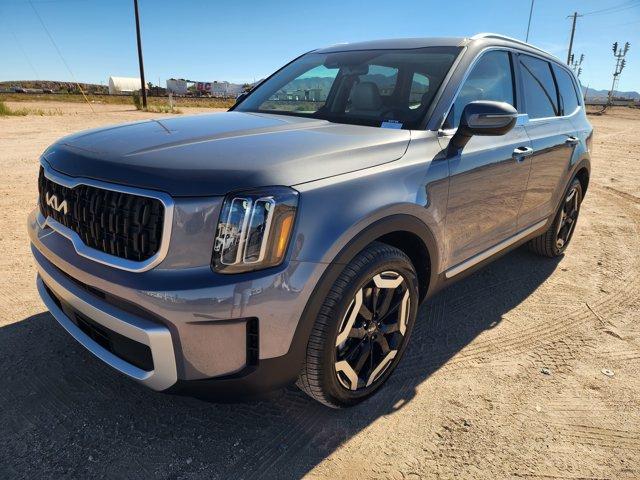 new 2025 Kia Telluride car, priced at $43,376