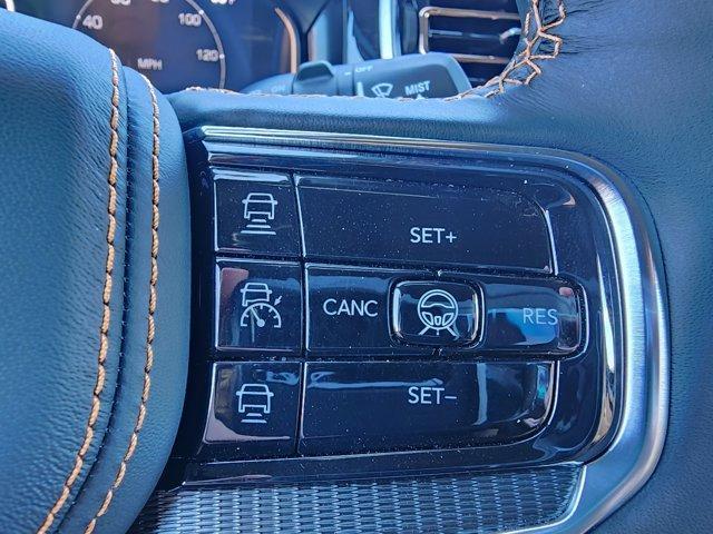new 2025 Jeep Grand Wagoneer L car