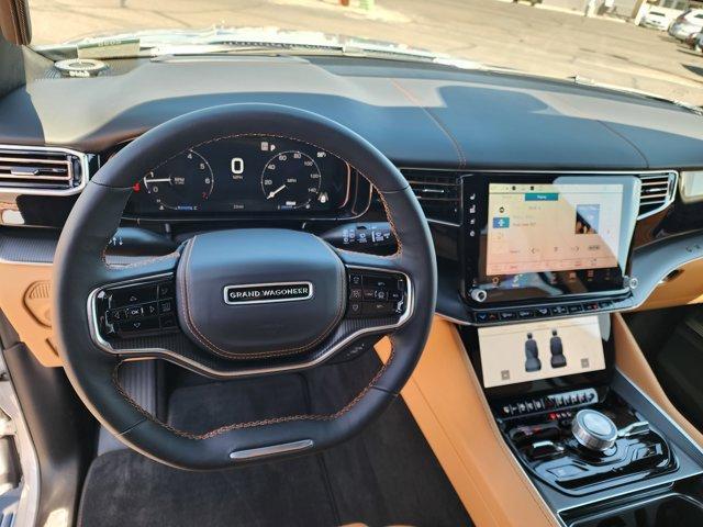new 2025 Jeep Grand Wagoneer L car