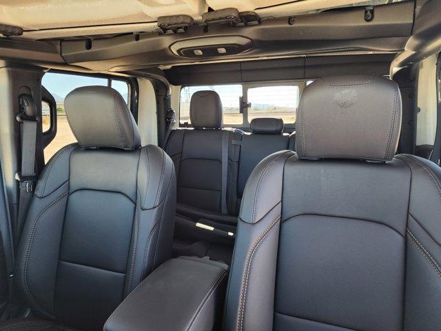 new 2025 Jeep Gladiator car, priced at $49,228