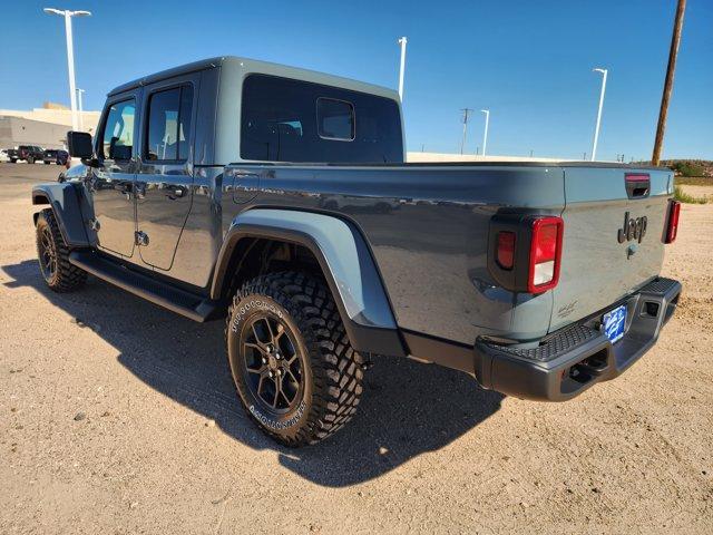 new 2025 Jeep Gladiator car, priced at $49,228