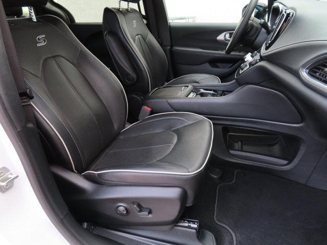 used 2024 Chrysler Pacifica car, priced at $43,239