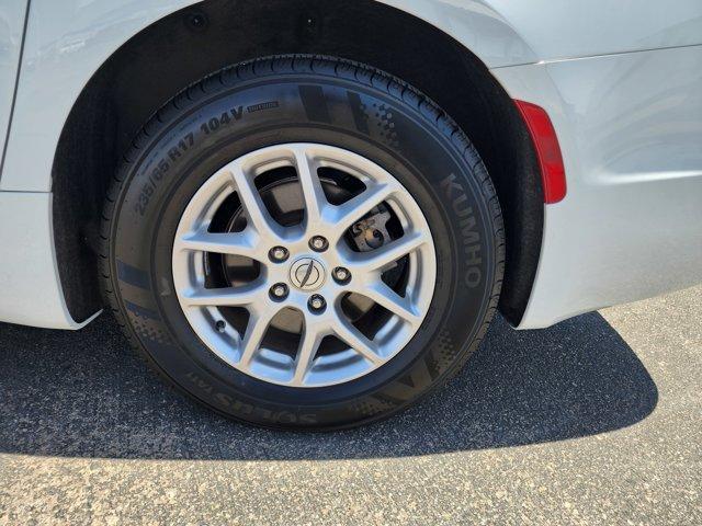 used 2024 Chrysler Pacifica car, priced at $31,975