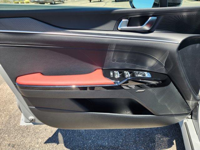 new 2025 Kia K5 car