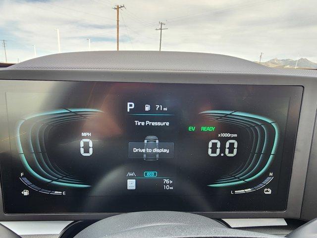 new 2025 Kia Niro car
