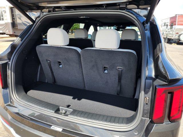 new 2025 Kia Sorento Hybrid car
