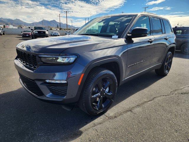 new 2025 Jeep Grand Cherokee car, priced at $51,603