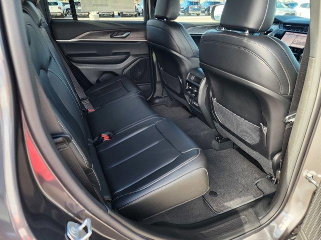 new 2025 Jeep Grand Cherokee car, priced at $51,603