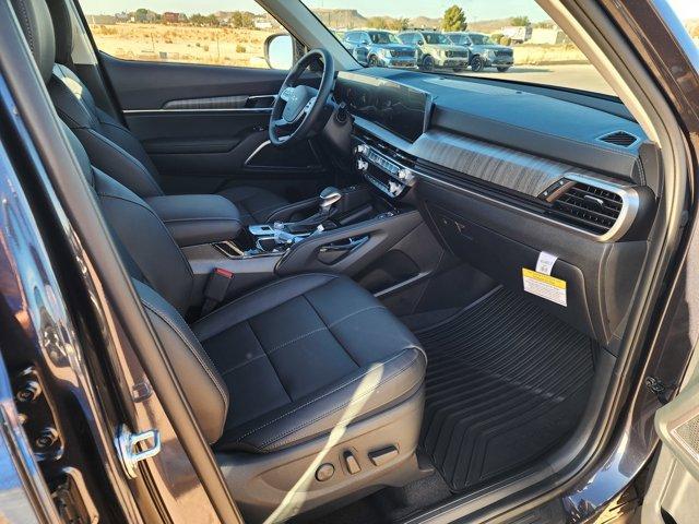 new 2025 Kia Telluride car, priced at $44,131